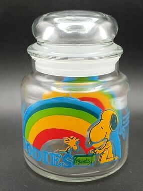Vintage Peanuts Snoopy Rainbow "Goodies" Glass Candy Jar Lid Woodstock 1965